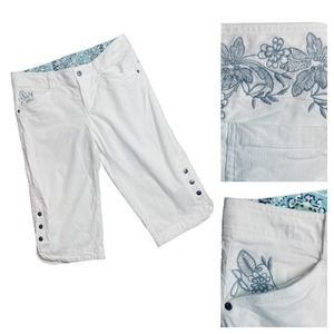 Athleta white corduroy capri pants women’s size 4